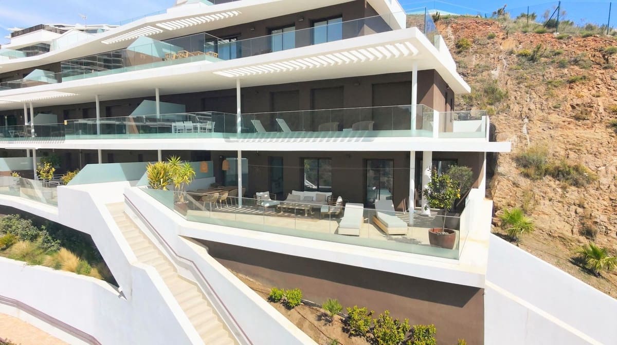 3 chambre Appartement à vendre à Rincon de la Victoria avec piscine garage - 649 000 € (Ref: 9714181)