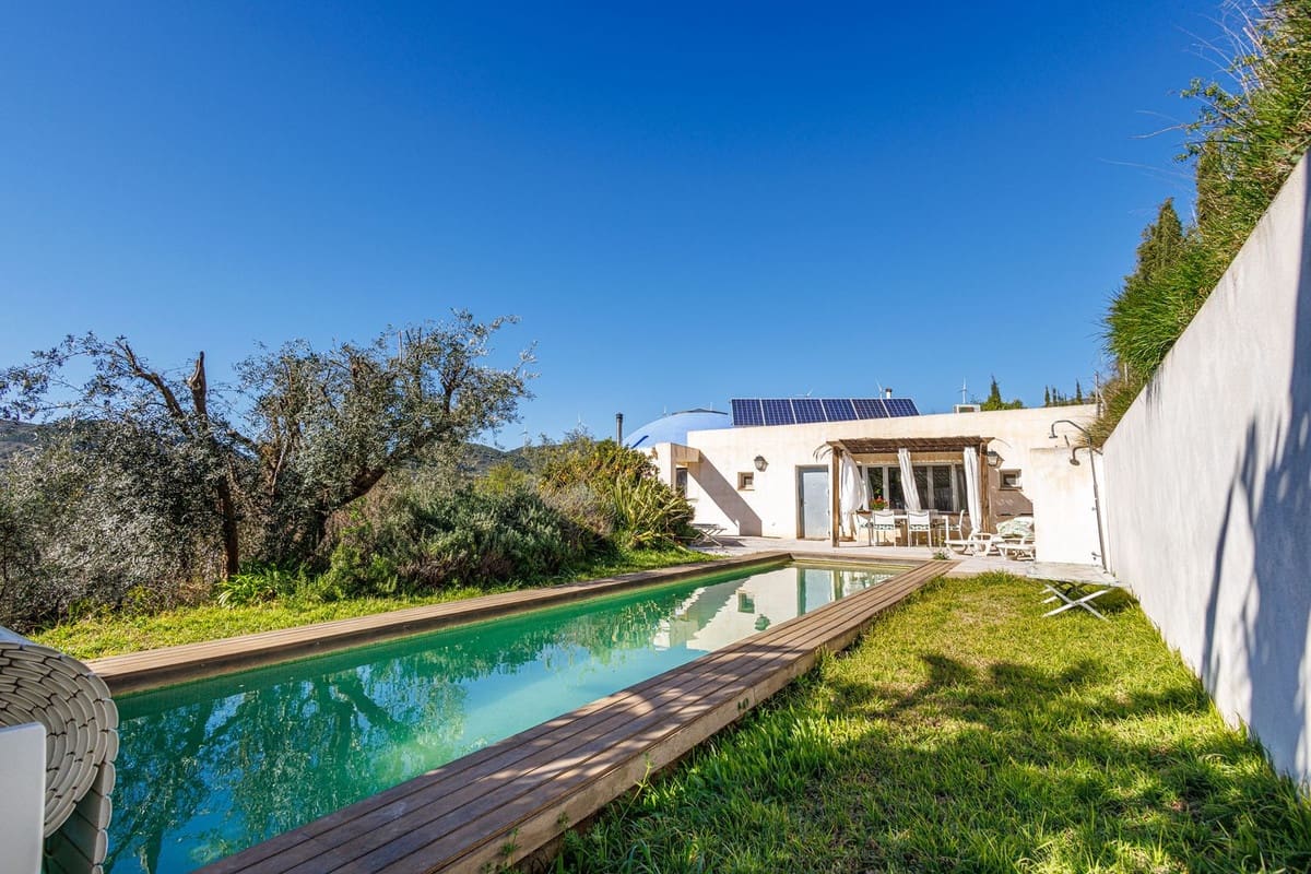 9 chambre Villa/Maison à vendre à Melegis avec piscine garage - 1 150 000 € (Ref: 9719363)