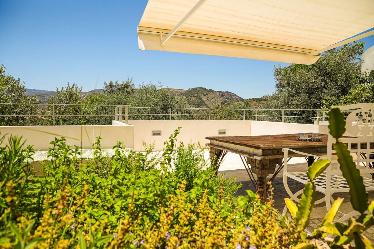 9 chambre Villa/Maison à vendre à Melegis avec piscine garage - 1 150 000 € (Ref: 9719363)