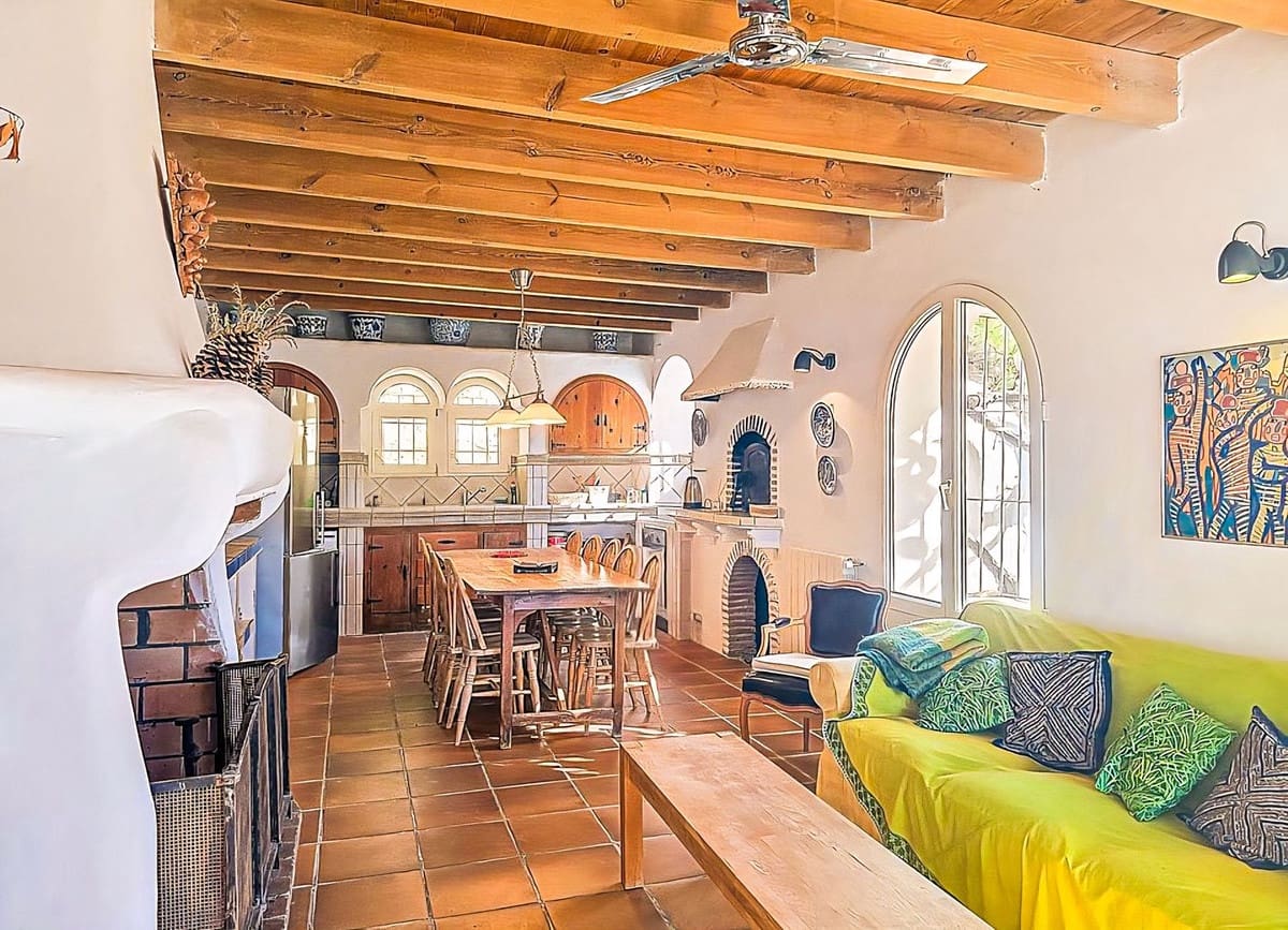 9 chambre Villa/Maison à vendre à Melegis avec piscine garage - 1 150 000 € (Ref: 9719363)