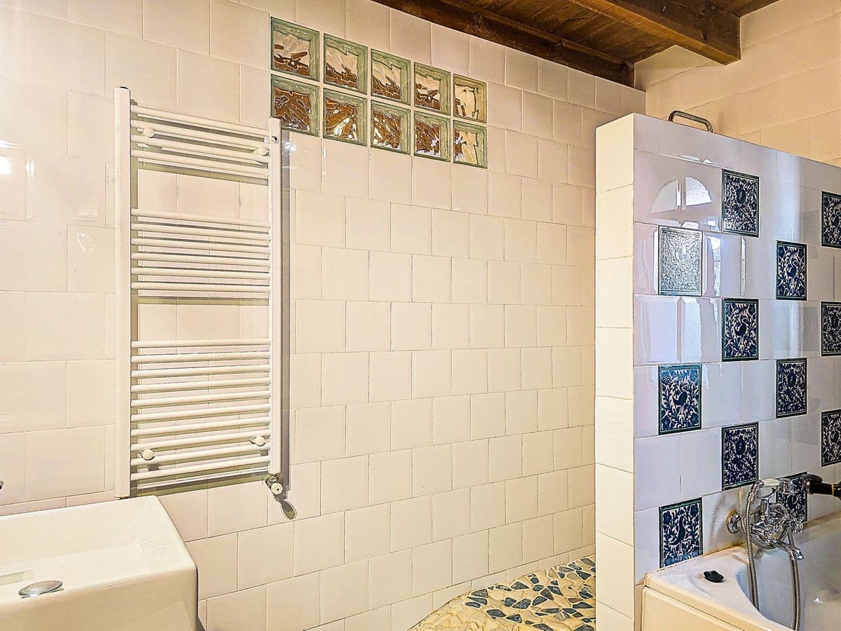 9 chambre Villa/Maison à vendre à Melegis avec piscine garage - 1 150 000 € (Ref: 9719363)