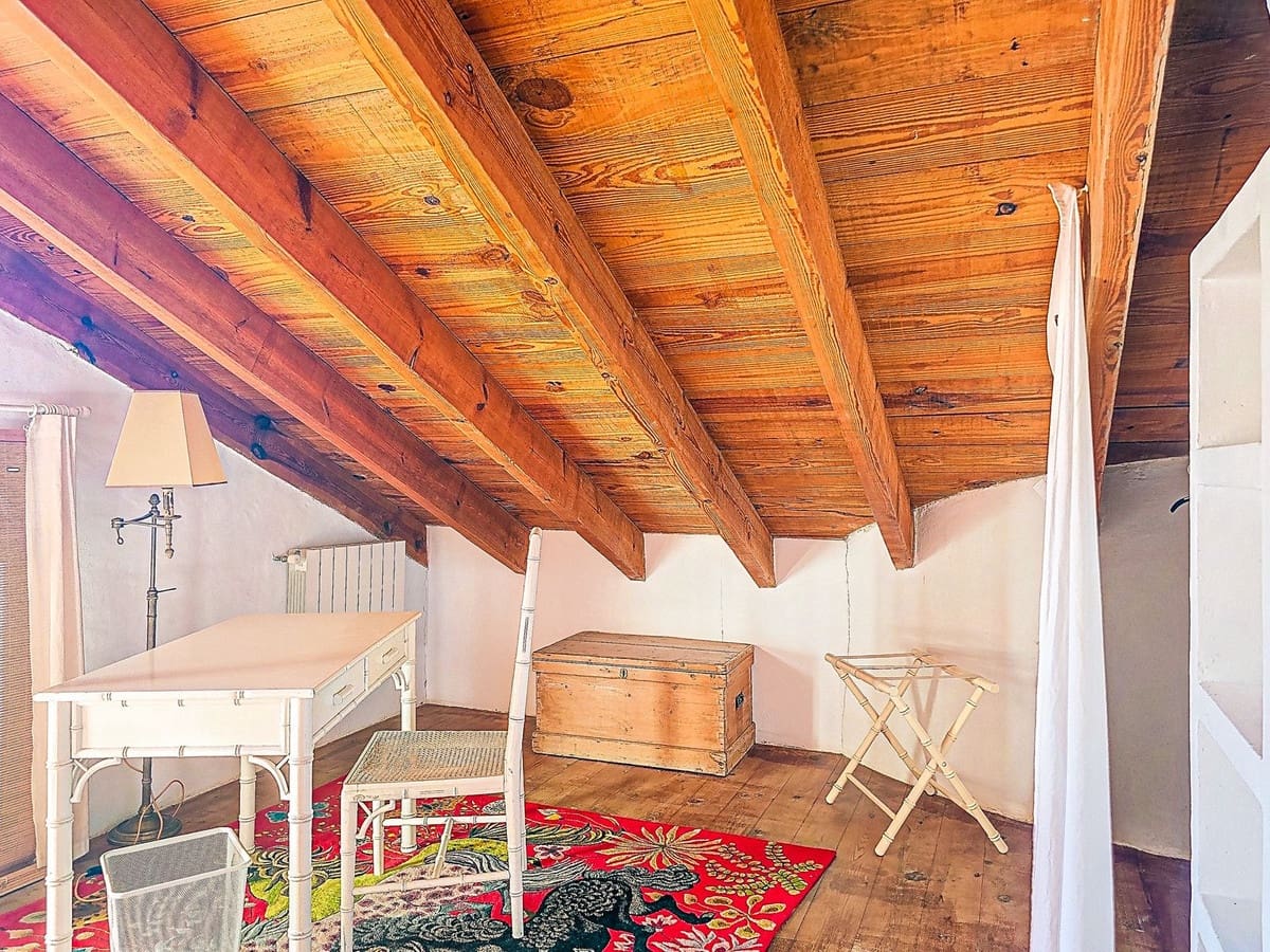 9 chambre Villa/Maison à vendre à Melegis avec piscine garage - 1 150 000 € (Ref: 9719363)