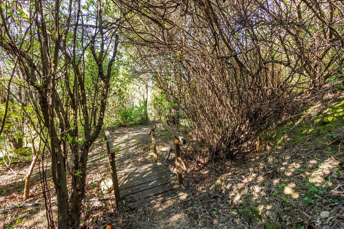 9 bedroom Villa for sale in Melegis with pool garage - € 1,150,000 (Ref: 9719363)