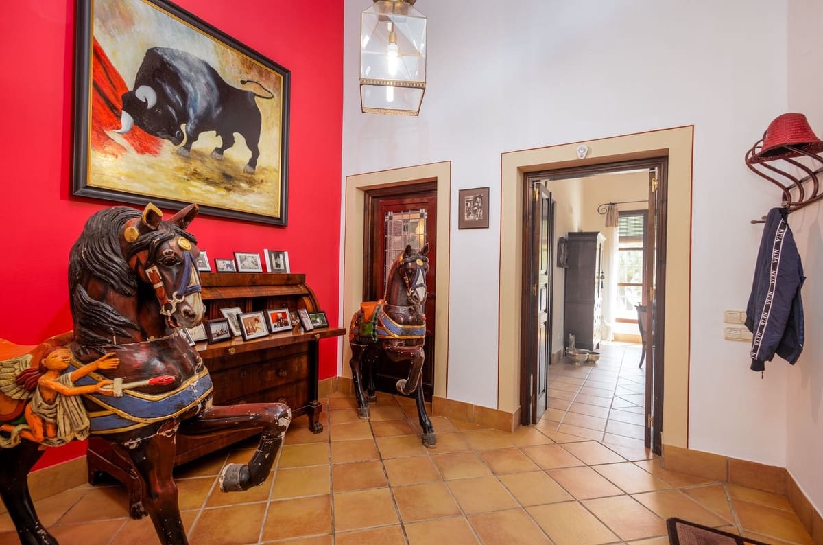 6 soverom Finca/Herregård til salgs i Moron de la Frontera med svømmebasseng garasje - € 699 000 (Ref: 9720713)