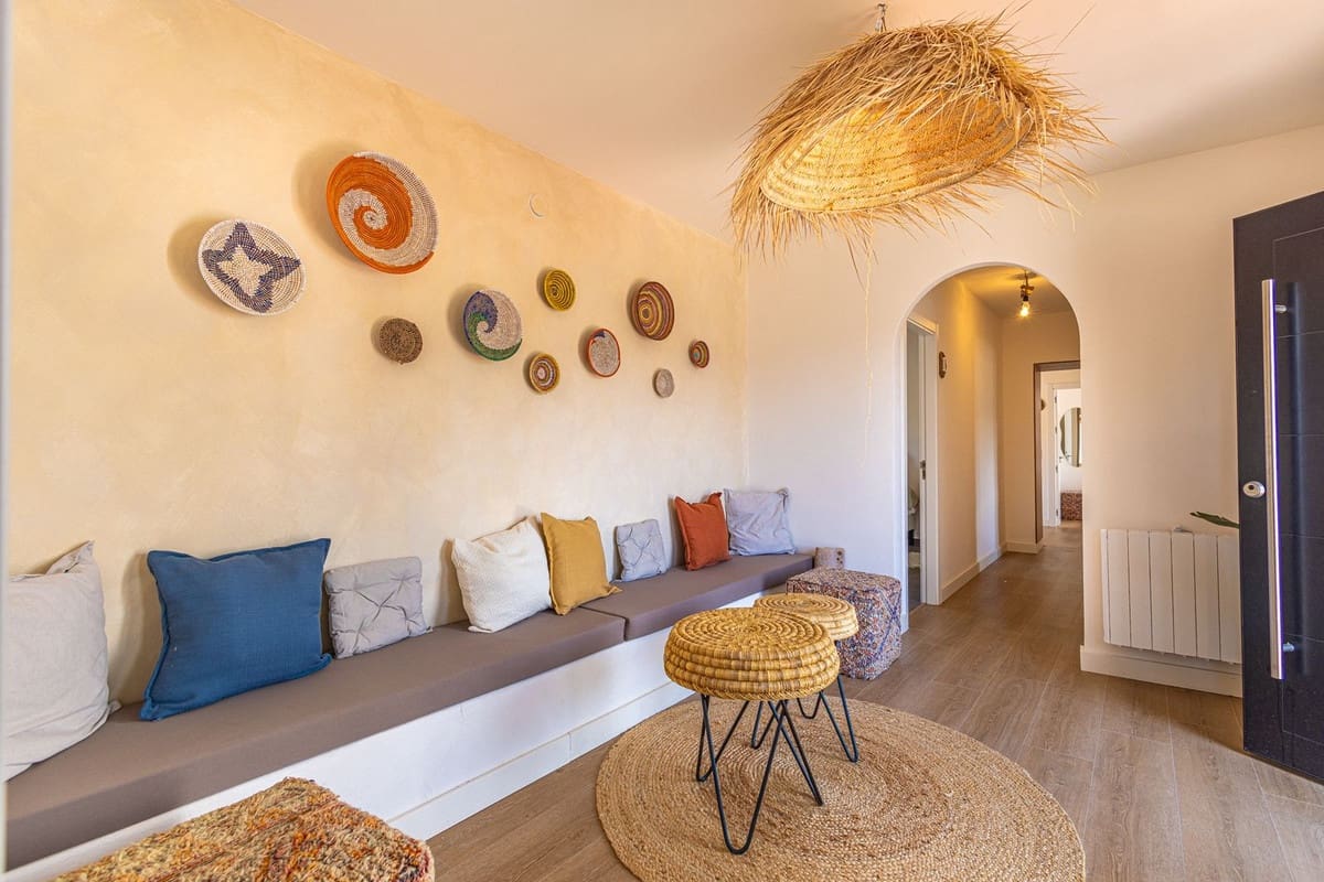 7 bedroom Finca/Country House for sale in Periana with pool garage - € 749,000 (Ref: 9723832)