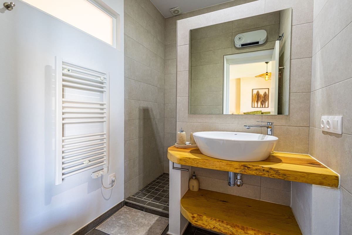 7 bedroom Finca/Country House for sale in Periana with pool garage - € 749,000 (Ref: 9723832)