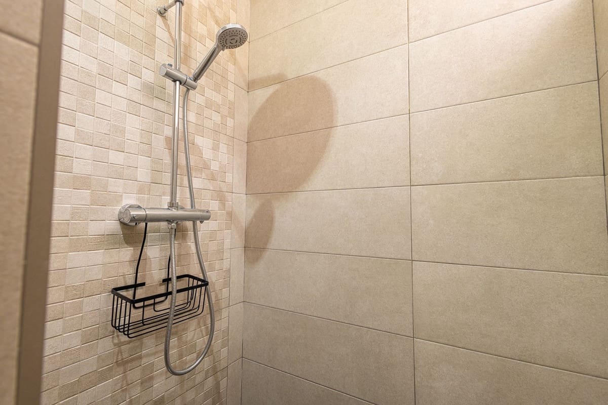 7 bedroom Finca/Country House for sale in Periana with pool garage - € 749,000 (Ref: 9723832)