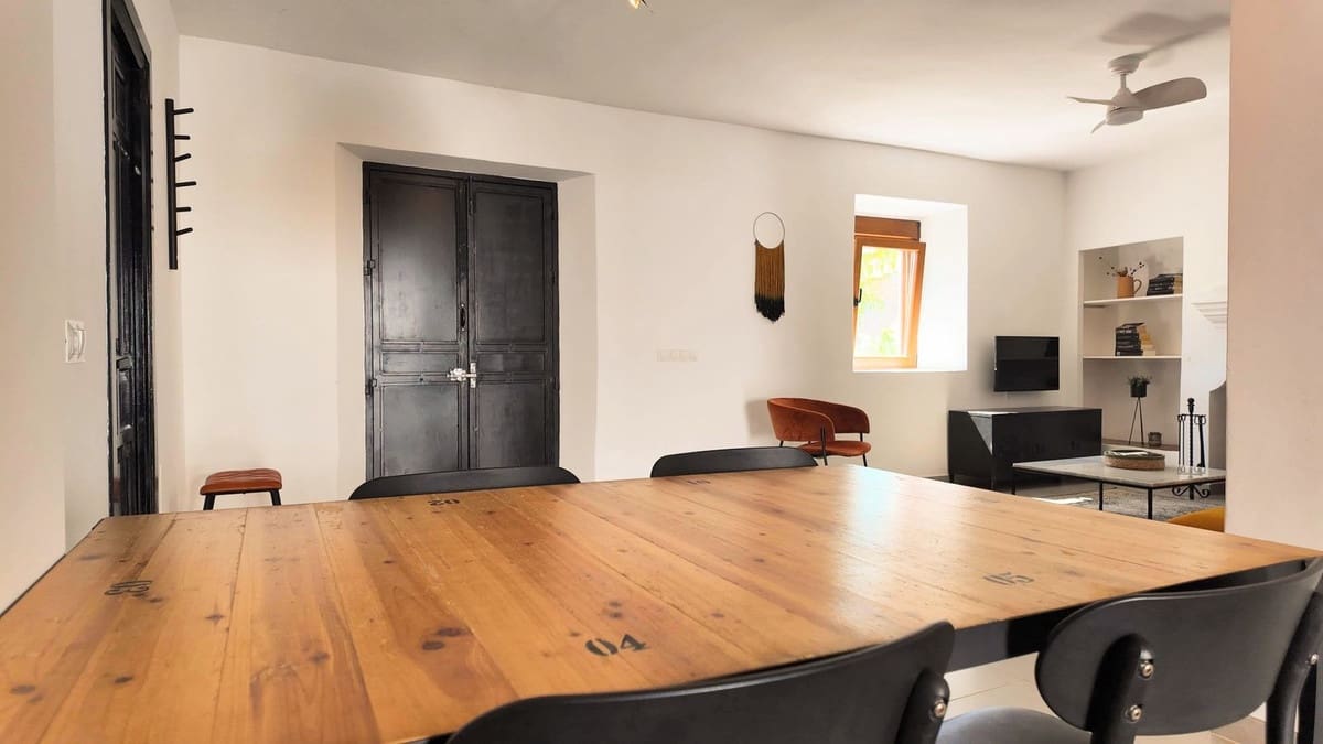 8 soveværelse Finca/Landehus til salg i Alora med swimmingpool - € 889.000 (Ref: 9726920)