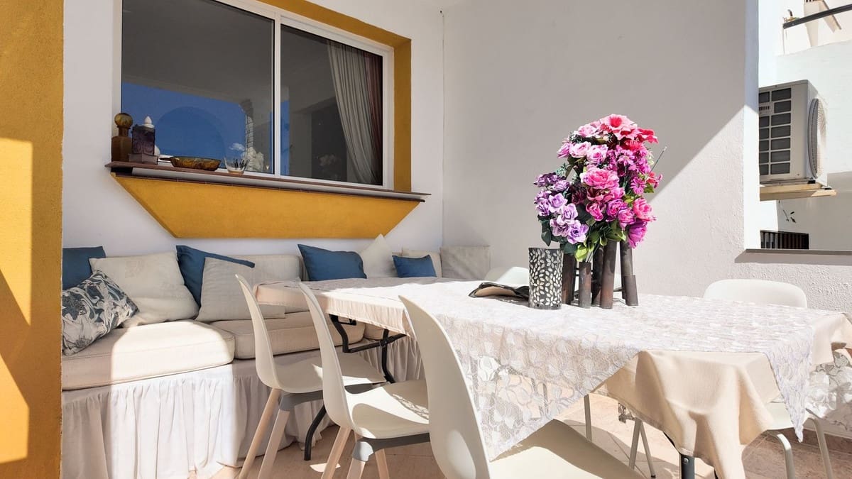 3 bedroom Townhouse for sale in Monda with garage - € 349,000 (Ref: 9730818)