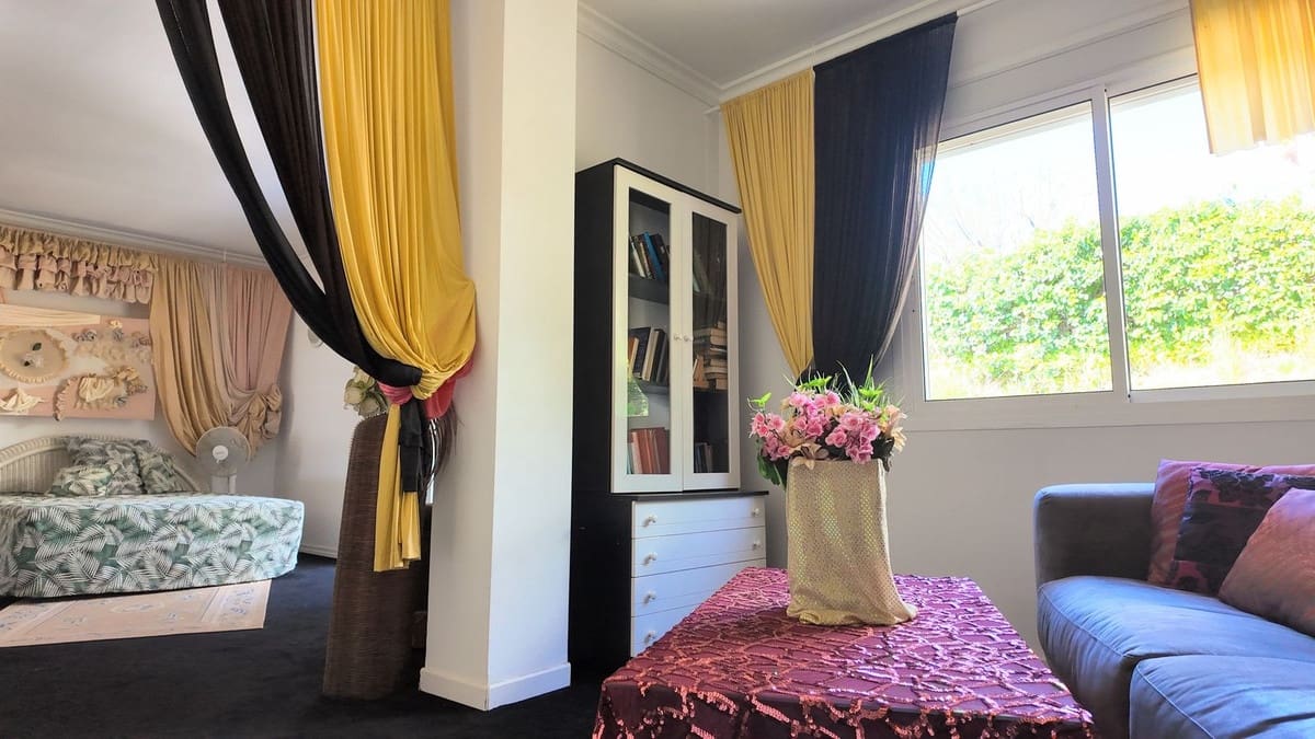 3 bedroom Townhouse for sale in Monda with garage - € 349,000 (Ref: 9730818)