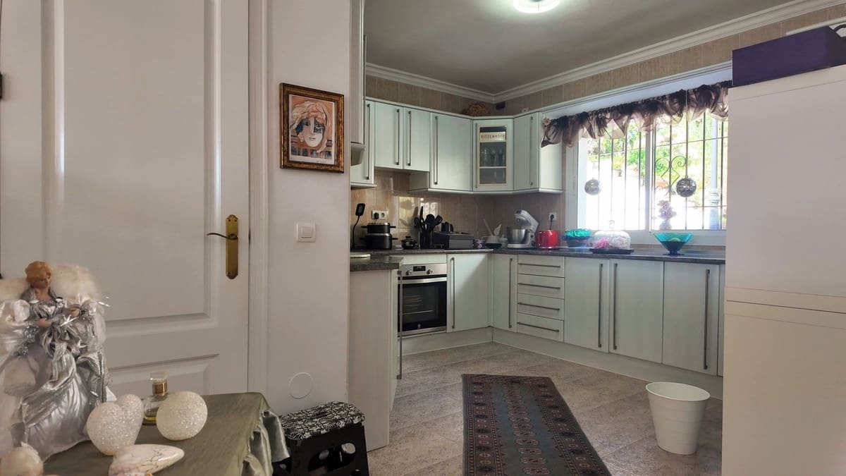 3 soveværelse Byhus til salg i Monda med garage - € 349.000 (Ref: 9730818)