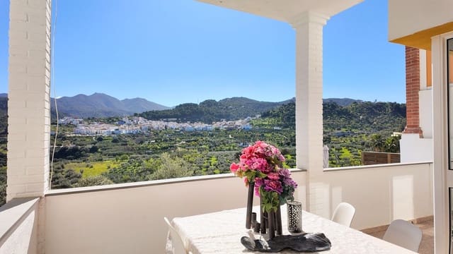 3 quarto Casa em Banda para venda em Monda com garagem - 349 000 € (Ref: 9730818)