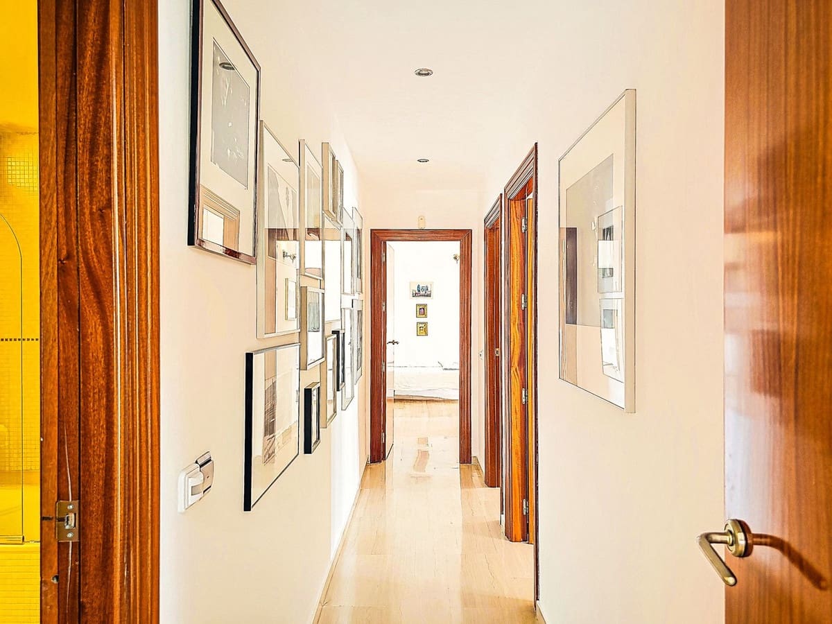 5 Zimmer Villa zu verkaufen in Almunecar mit Pool Garage - 899.500 € (Ref: 9735008)