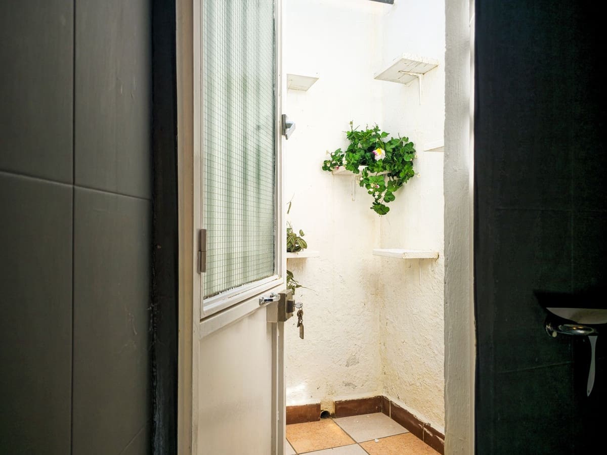 3 bedroom Townhouse for sale in Velez de Benaudalla - € 145,000 (Ref: 9737914)