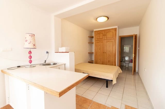 Finca/Casa Rural de 2 habitaciones en Alora en venta con piscina garaje - 260.000 € (Ref: 9753512)