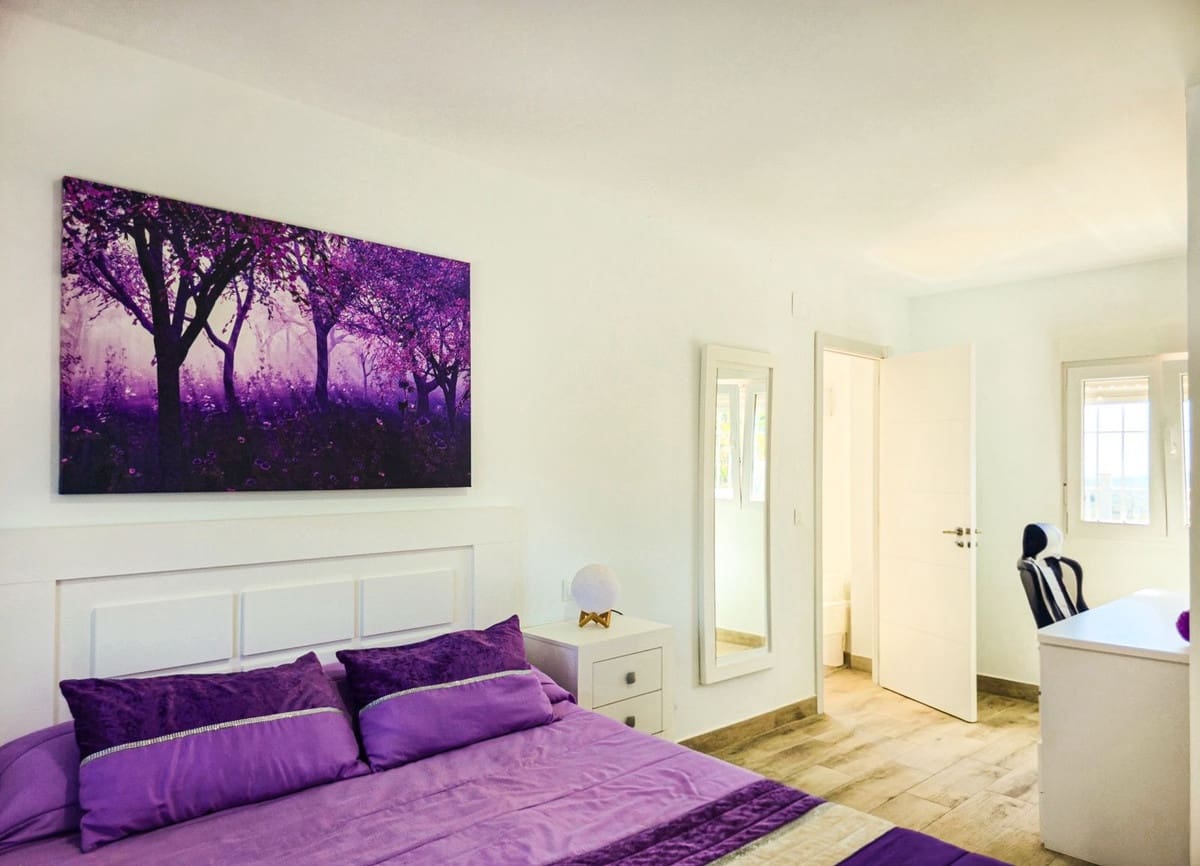 1 soverom Villa til salgs i Vinuela med garasje - € 420 000 (Ref: 9755189)