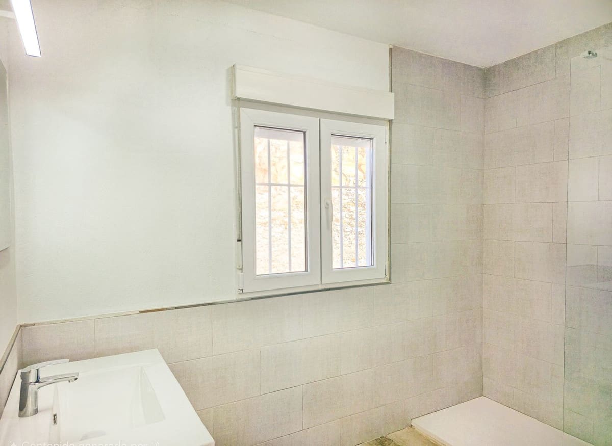 1 bedroom Villa for sale in Vinuela with garage - € 420,000 (Ref: 9755189)