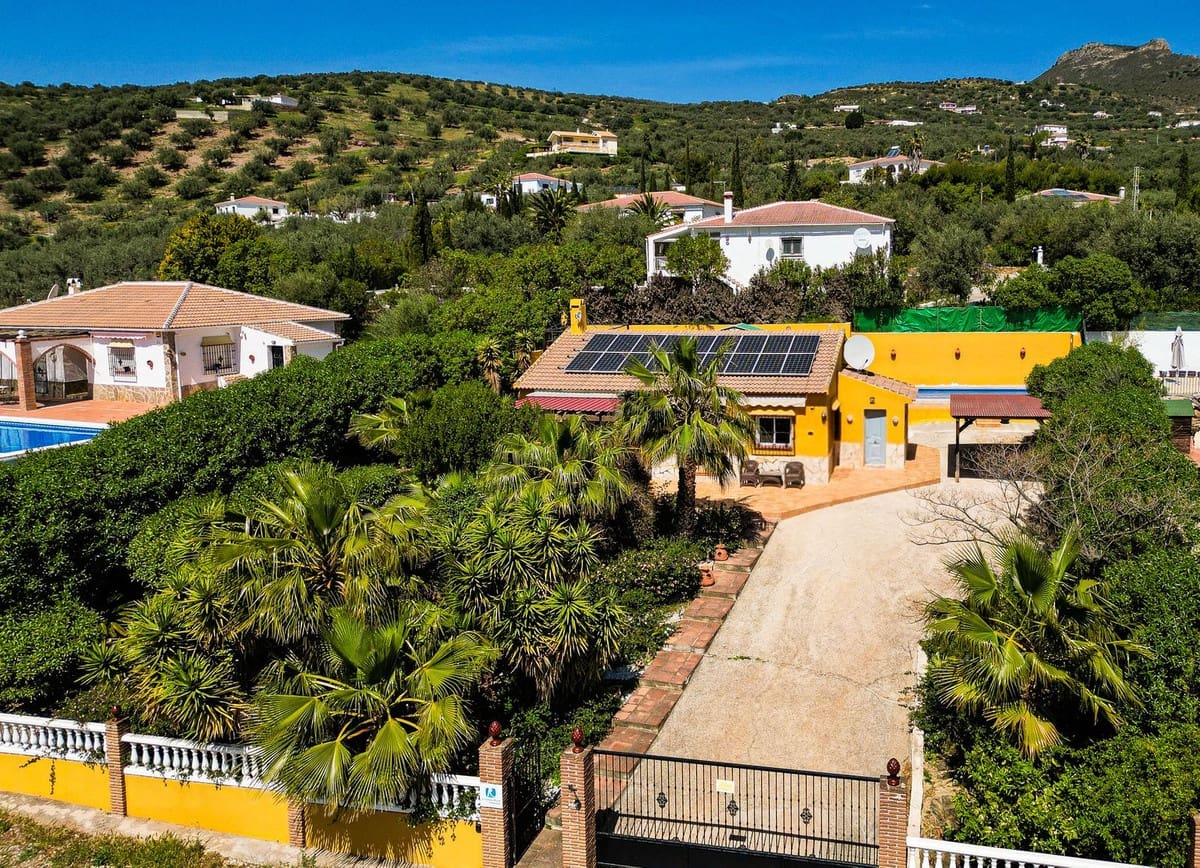 2 camera da letto Villa in vendita in Alcaucin con piscina garage - 285.000 € (Rif: 9755312)