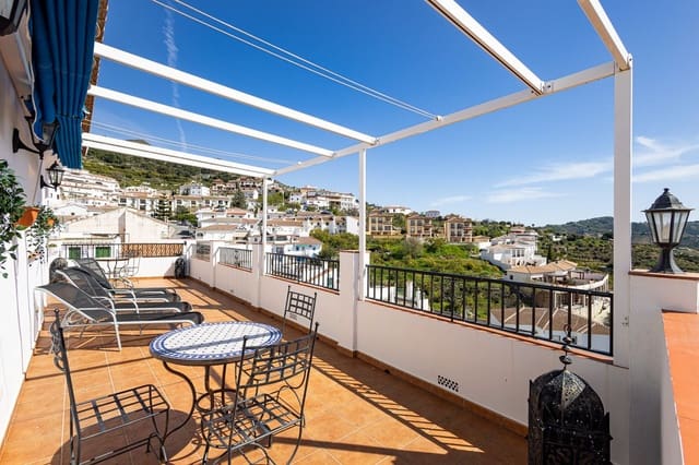 5 quarto Casa em Banda para venda em Canillas de Albaida - 550 000 € (Ref: 9756300)