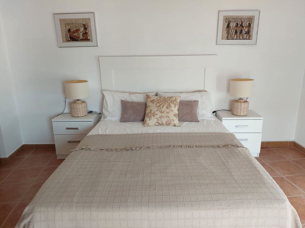 5 bedroom Townhouse for sale in Canillas de Albaida - € 550,000 (Ref: 9756300)