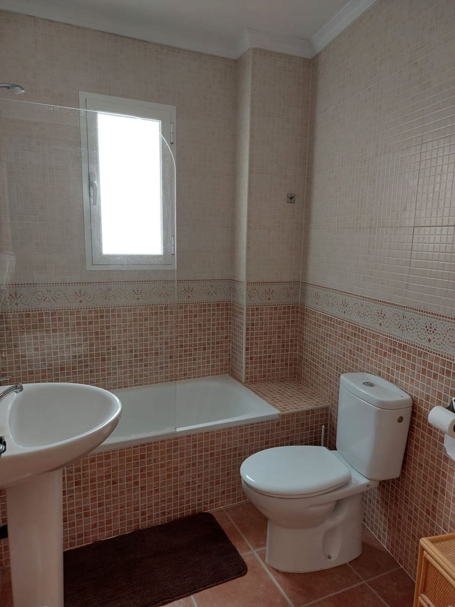 5 bedroom Townhouse for sale in Canillas de Albaida - € 550,000 (Ref: 9756300)