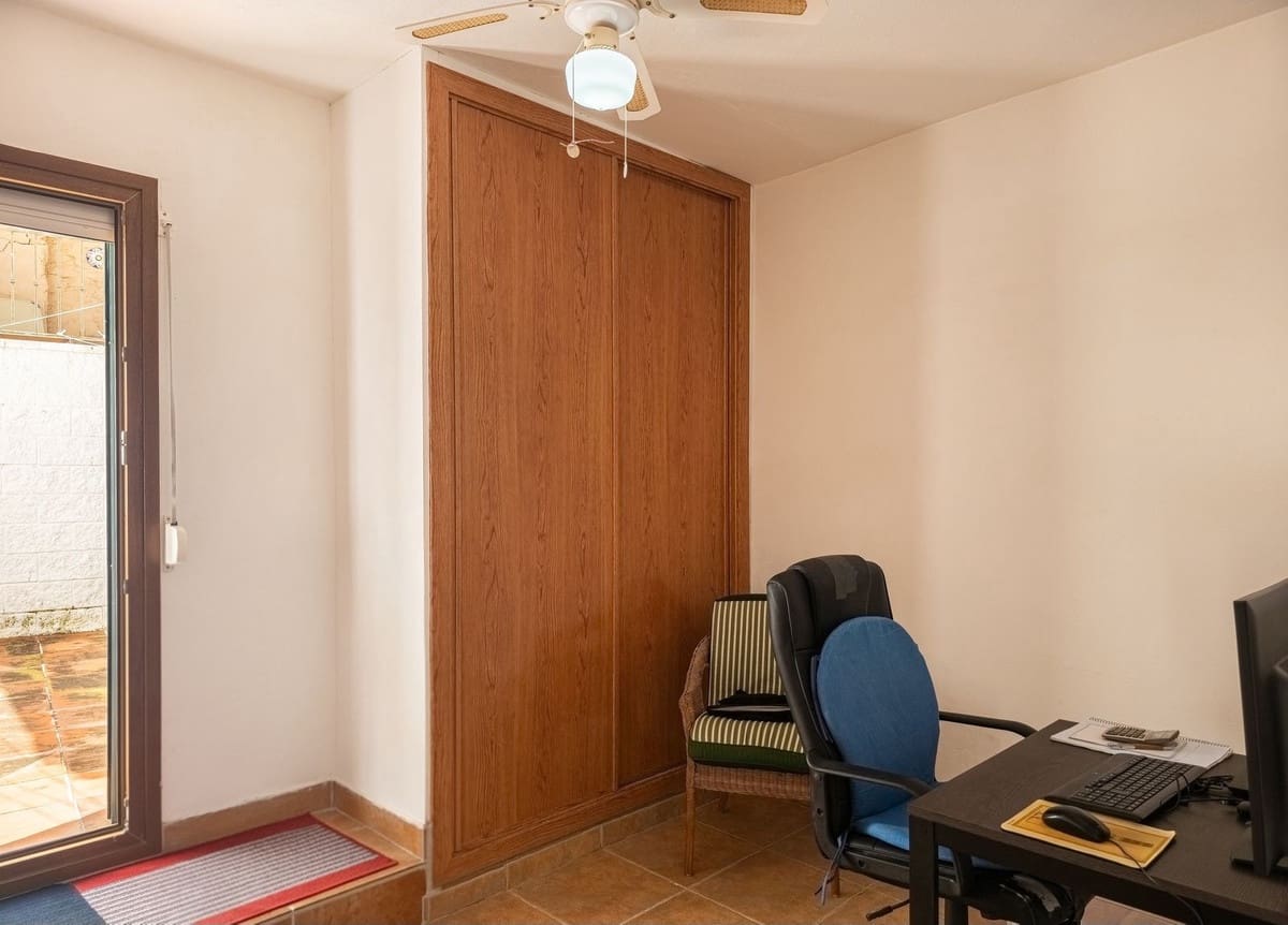 3 soveværelse Byhus til salg i Benamocarra - € 182.500 (Ref: 9772672)