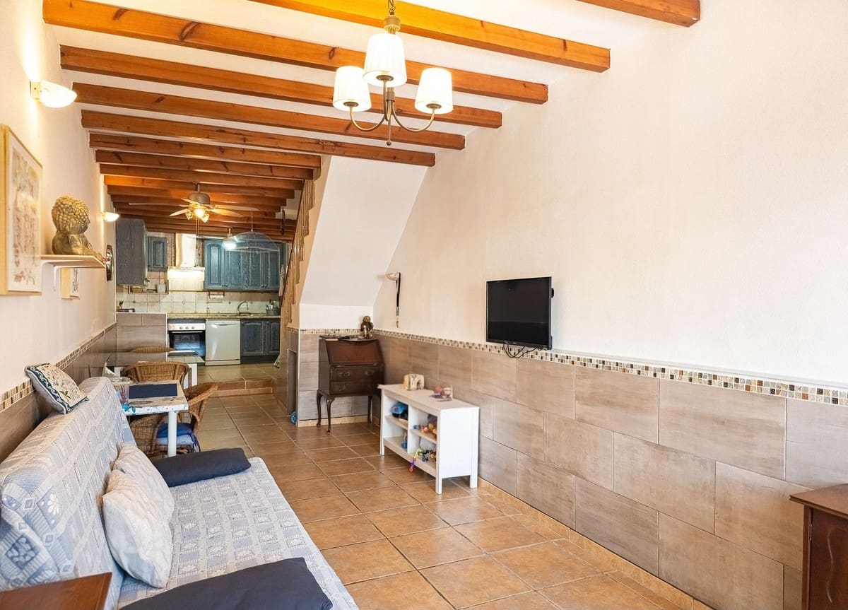 3 bedroom Townhouse for sale in Benamocarra - € 182,500 (Ref: 9772672)