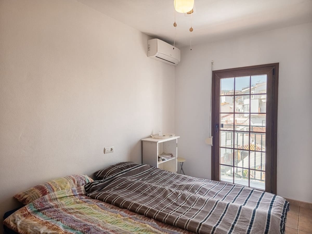 3 slaapkamer Huis te koop in Benamocarra - € 182.500 (Ref: 9772672)