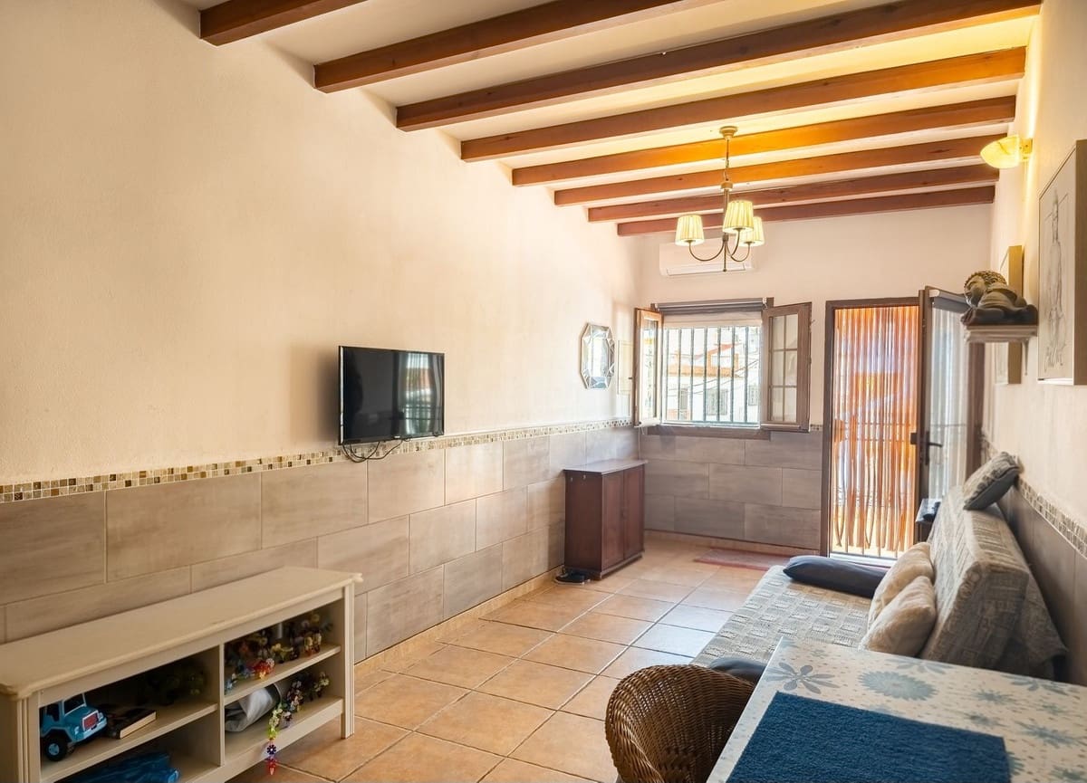3 slaapkamer Huis te koop in Benamocarra - € 182.500 (Ref: 9772672)