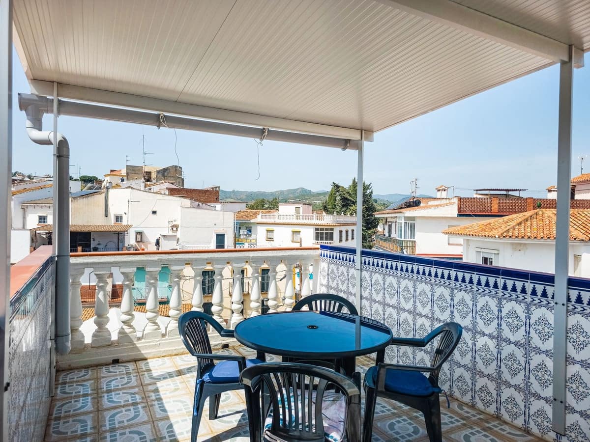 3 slaapkamer Huis te koop in Benamocarra - € 182.500 (Ref: 9772672)