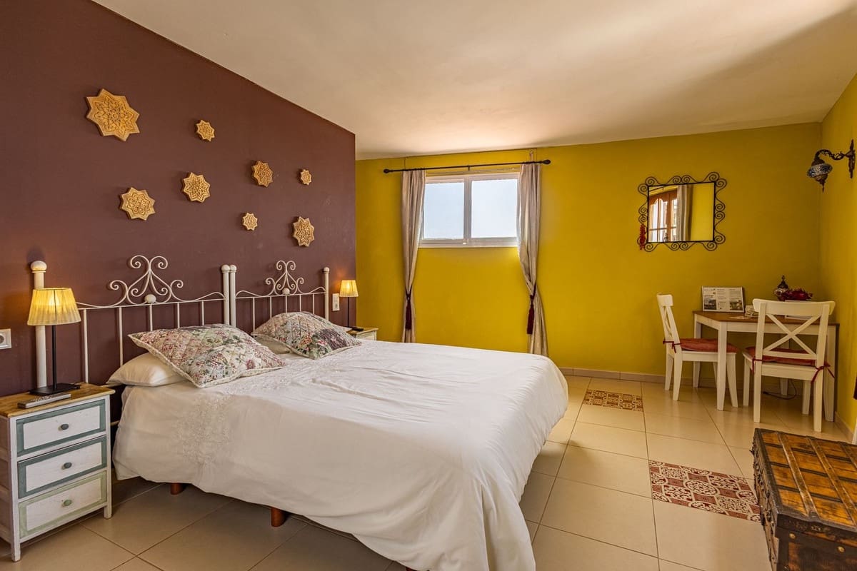 5 sovrum Villa till salu i Competa med pool garage - 790 000 € (Ref: 9777105)