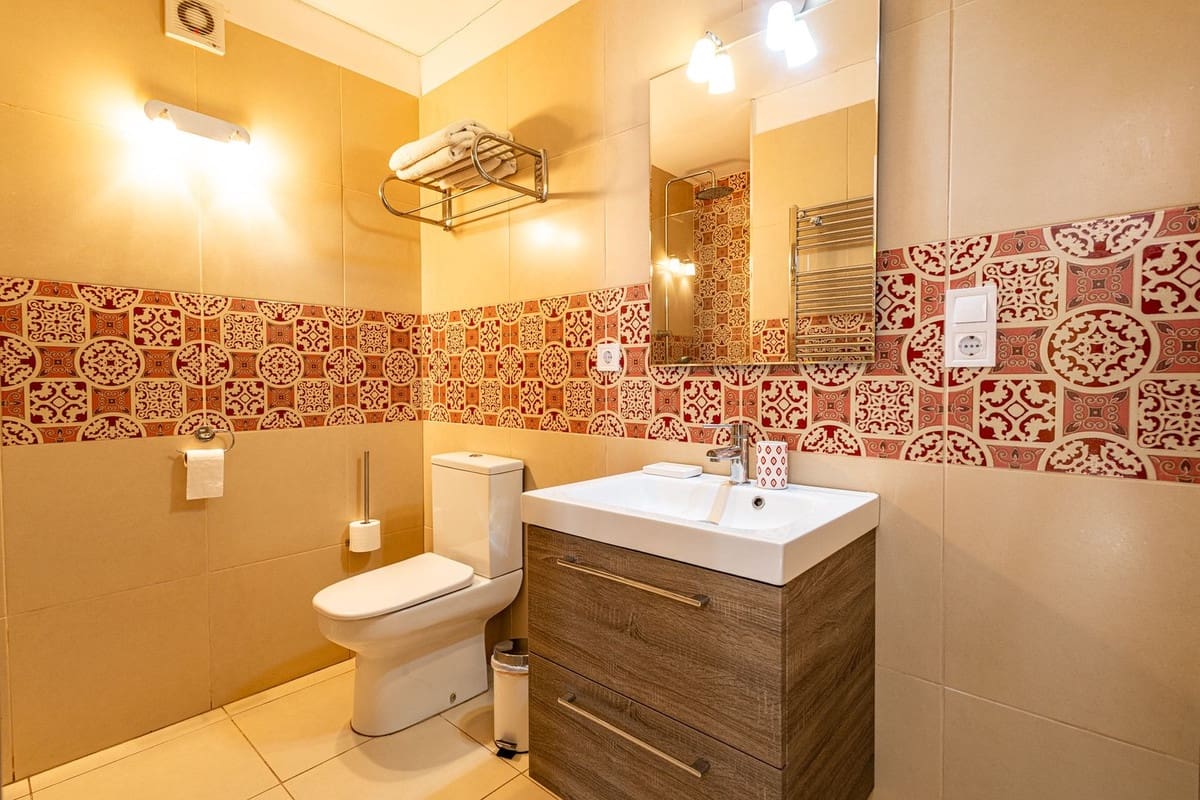 5 sovrum Villa till salu i Competa med pool garage - 790 000 € (Ref: 9777105)