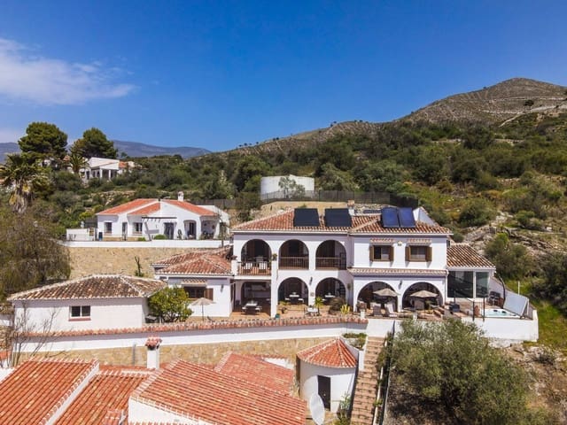 5 sovrum Villa till salu i Cómpeta med pool garage - 790 000 € (Ref: 9777105)