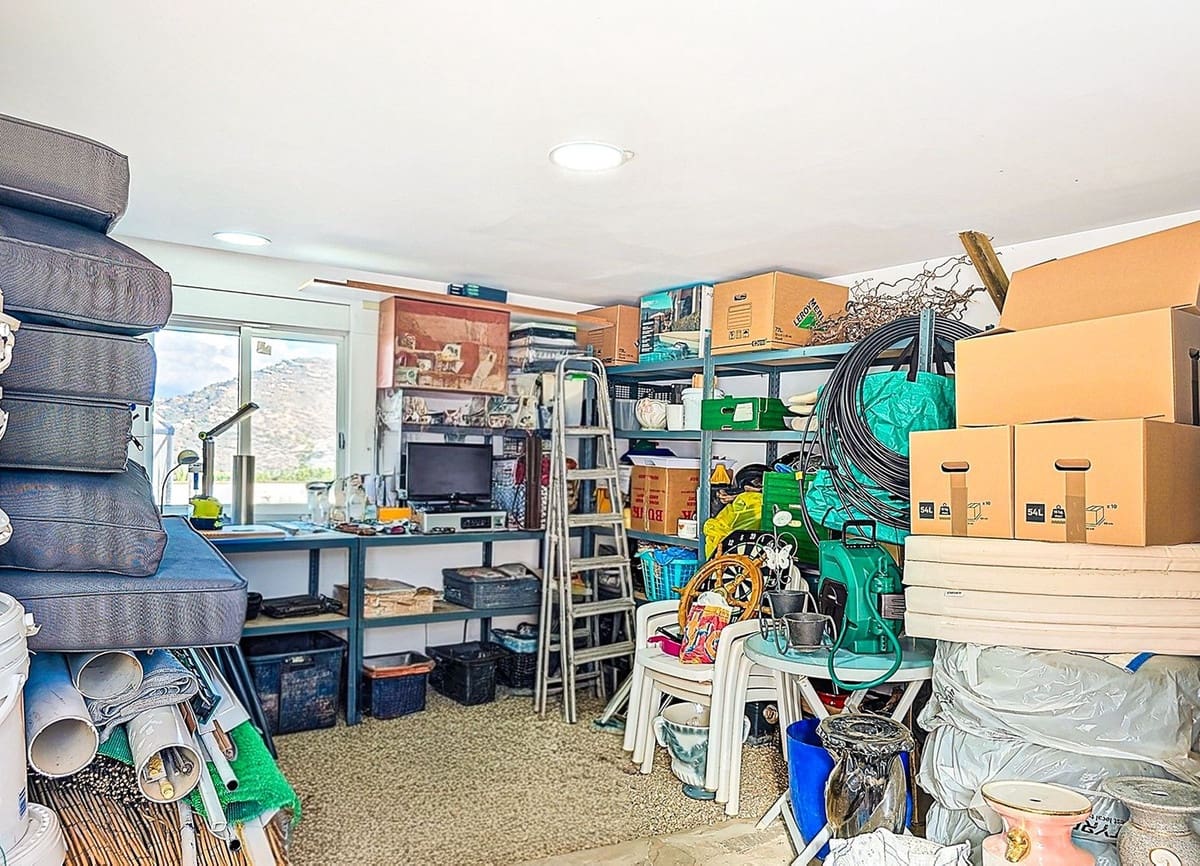 3 soverom Villa til salgs i Arenas med svømmebasseng garasje - € 535 000 (Ref: 9782530)