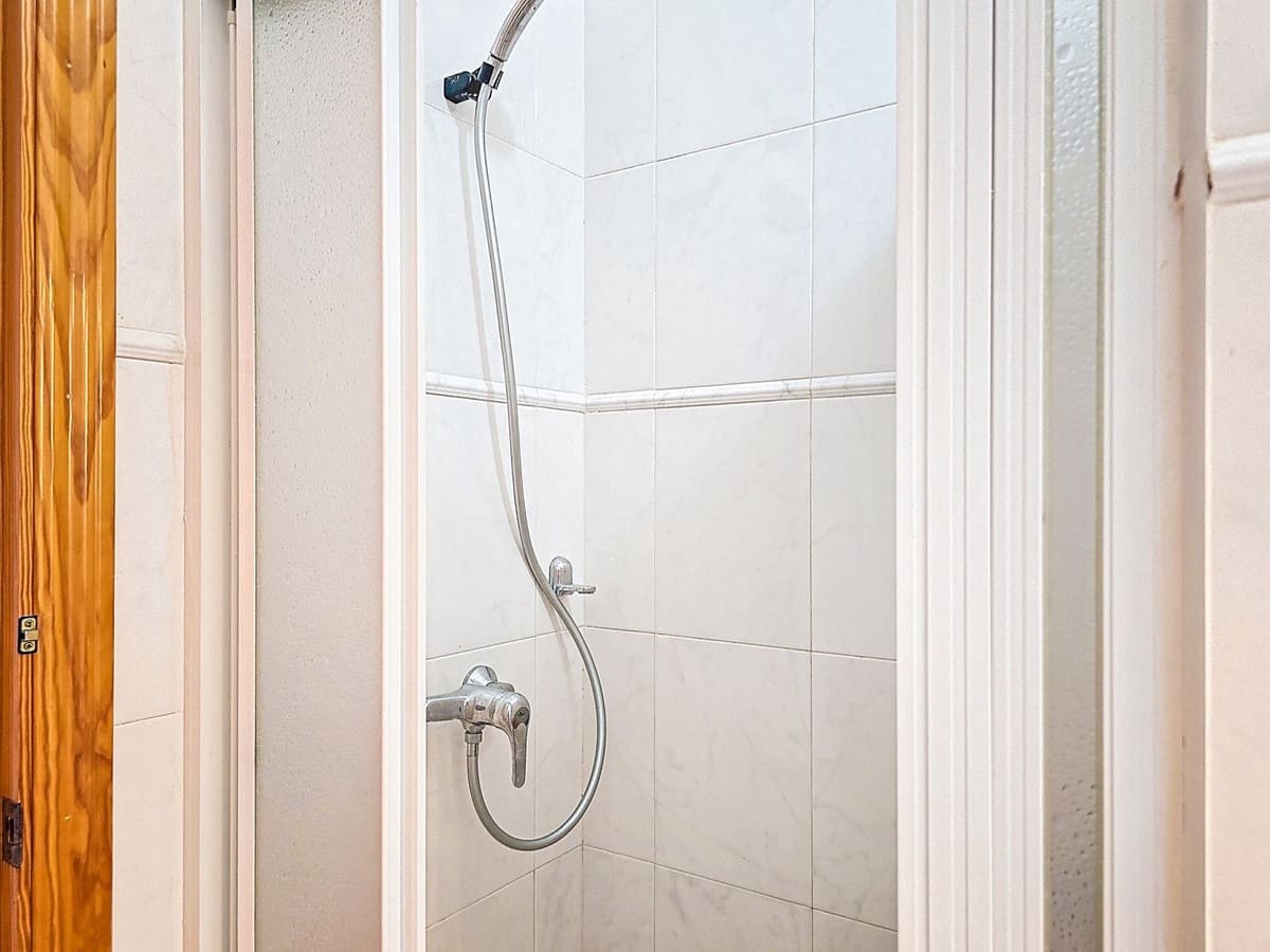 3 soverom Villa til salgs i Arenas med svømmebasseng garasje - € 535 000 (Ref: 9782530)