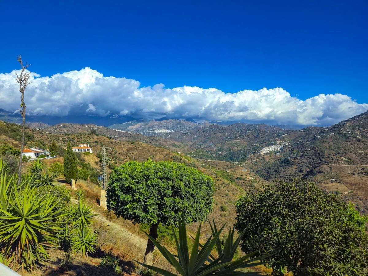 3 soverom Villa til salgs i Arenas med svømmebasseng garasje - € 535 000 (Ref: 9782530)