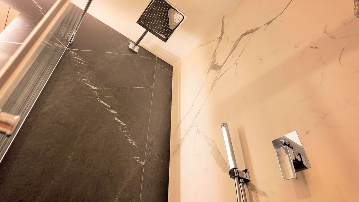 2 bedroom Apartment for sale in Benahavis with pool garage - € 850,000 (Ref: 9783436)