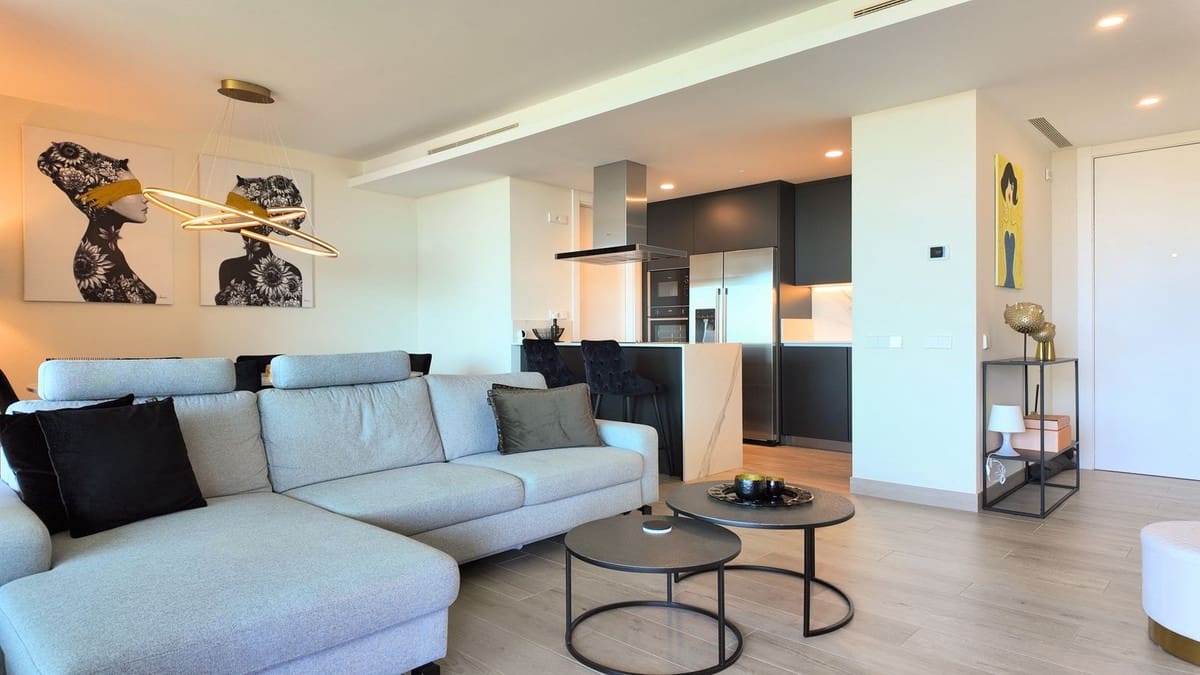 2 bedroom Apartment for sale in Benahavis with pool garage - € 850,000 (Ref: 9783436)