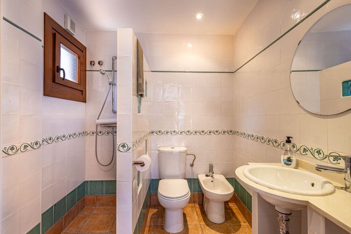 4 sovrum Finca/Hus på landet till salu i Canillas de Aceituno med pool garage - 545 000 € (Ref: 9783606)