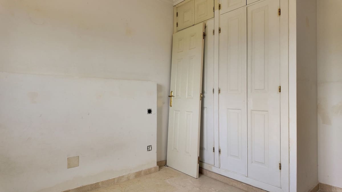 4 bedroom Townhouse for sale in San Pedro de Alcantara with pool garage - € 790,000 (Ref: 9793320)