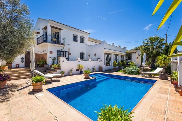 8 Zimmer Finca/Landgut zu verkaufen in Villanueva del Trabuco mit Pool Garage - 875.000 € (Ref: 9801469)