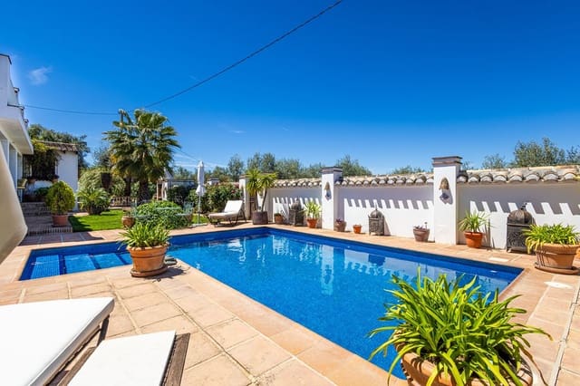 8 Zimmer Finca/Landgut zu verkaufen in Villanueva del Trabuco mit Pool Garage - 875.000 € (Ref: 9801469)