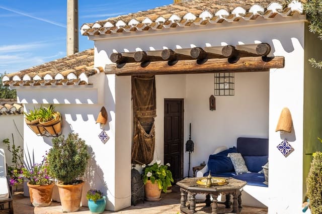 8 Zimmer Finca/Landgut zu verkaufen in Villanueva del Trabuco mit Pool Garage - 875.000 € (Ref: 9801469)