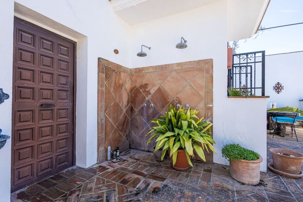 8 Zimmer Finca/Landgut zu verkaufen in Villanueva del Trabuco mit Pool Garage - 875.000 € (Ref: 9801469)