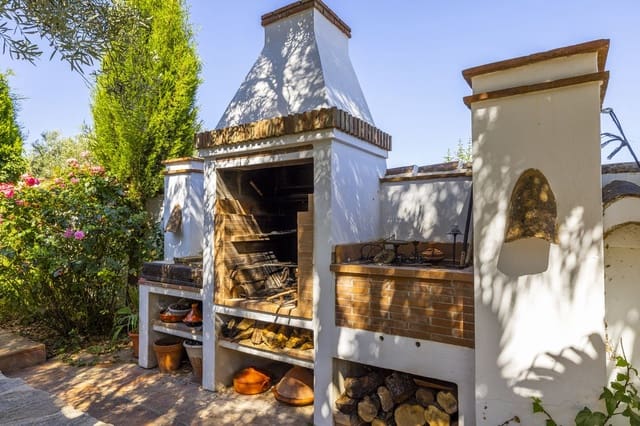 8 Zimmer Finca/Landgut zu verkaufen in Villanueva del Trabuco mit Pool Garage - 875.000 € (Ref: 9801469)