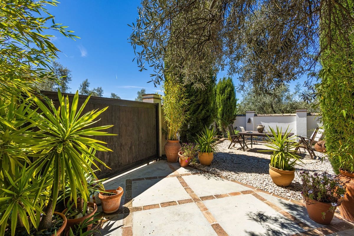 8 Zimmer Finca/Landgut zu verkaufen in Villanueva del Trabuco mit Pool Garage - 875.000 € (Ref: 9801469)