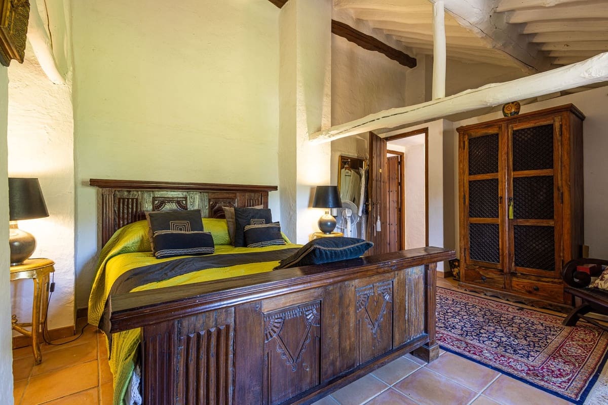 8 Zimmer Finca/Landgut zu verkaufen in Villanueva del Trabuco mit Pool Garage - 875.000 € (Ref: 9801469)