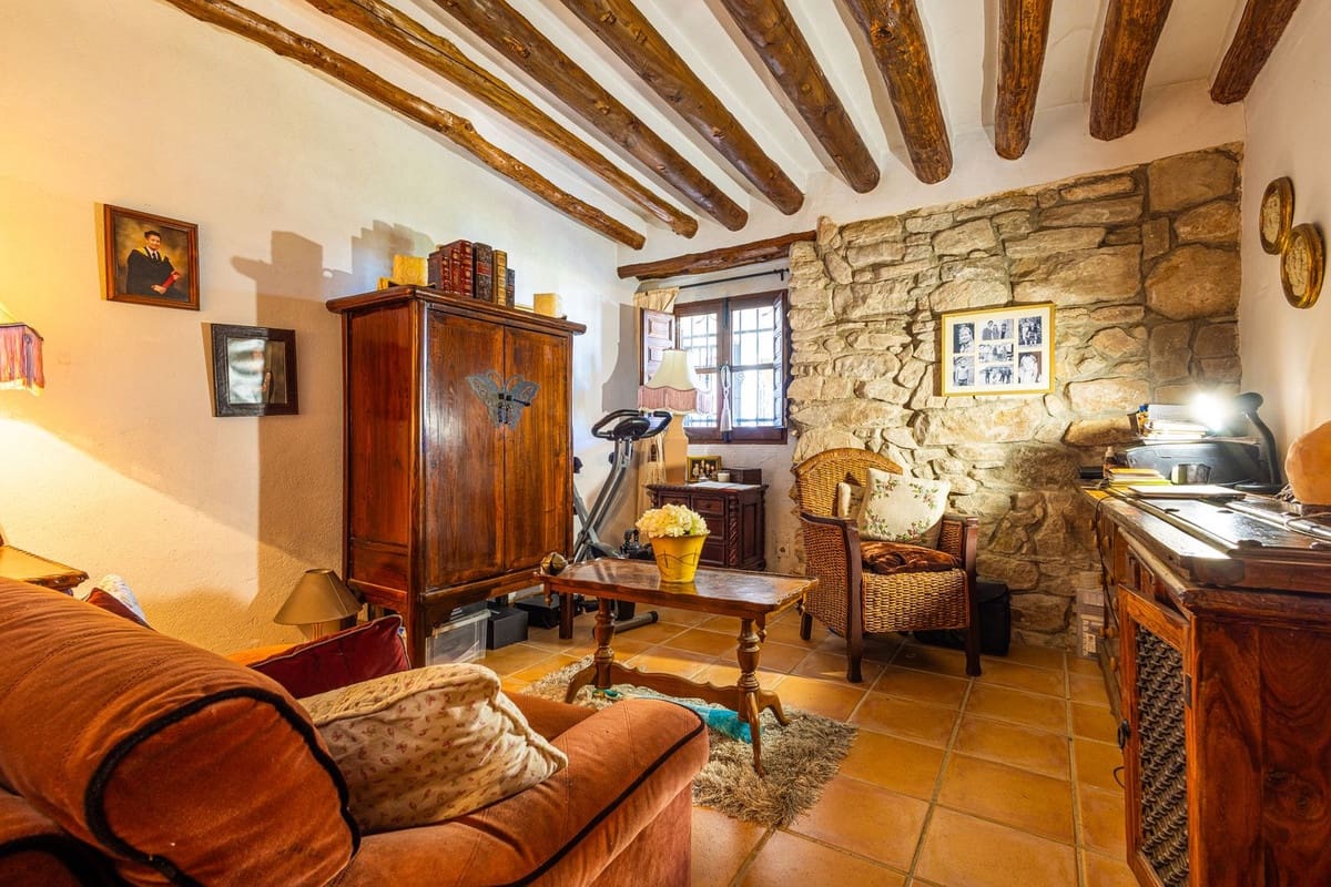 8 Zimmer Finca/Landgut zu verkaufen in Villanueva del Trabuco mit Pool Garage - 875.000 € (Ref: 9801469)