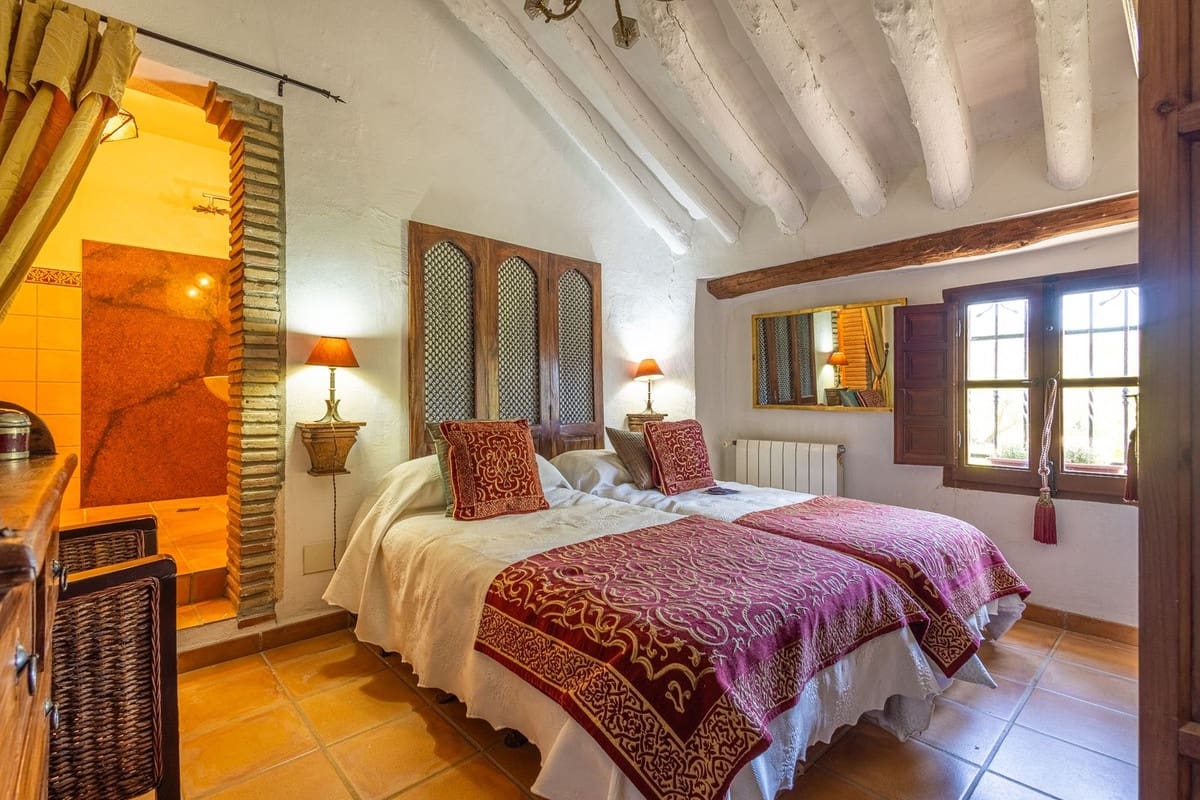 8 Zimmer Finca/Landgut zu verkaufen in Villanueva del Trabuco mit Pool Garage - 875.000 € (Ref: 9801469)