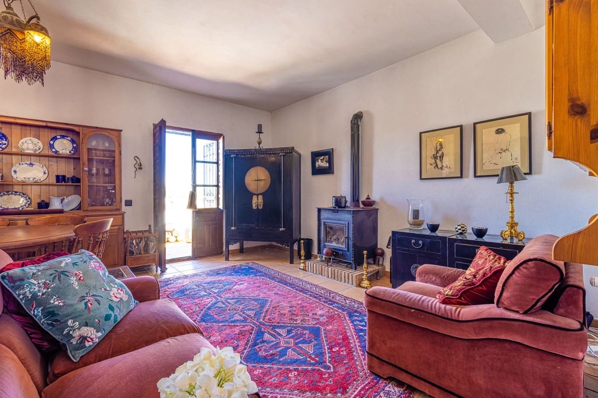 8 Zimmer Finca/Landgut zu verkaufen in Villanueva del Trabuco mit Pool Garage - 875.000 € (Ref: 9801469)